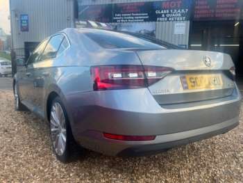 Used Skoda Superb 2017 for sale - 74500656: Photo