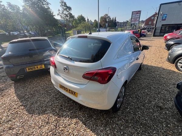 Used Vauxhall Corsa 2015 for sale - 75010149: Photo 4