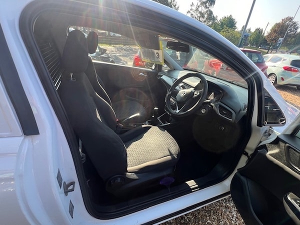 Used Vauxhall Corsa 2015 for sale - 75010149: Photo 6