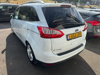 Used Ford Grand C-Max 2014 for sale - 79266276: Photo