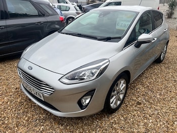 Used Ford Fiesta 2018 for sale - 76197371: Photo