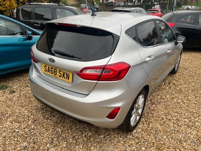 Used Ford Fiesta 2018 for sale - 76197371: Photo 4