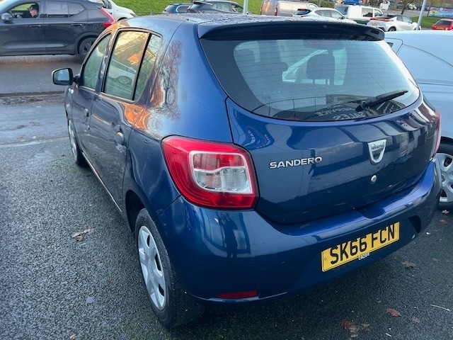 Used Dacia Sandero 2016 for sale - 76924118: Photo 3