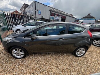 Used Ford Fiesta 2016 for sale - 78545037: Photo