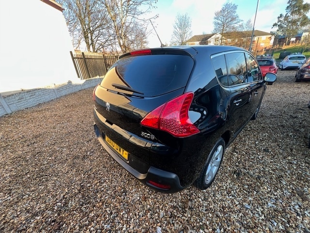 Used Peugeot 3008 2010 for sale - 76924099: Photo 4