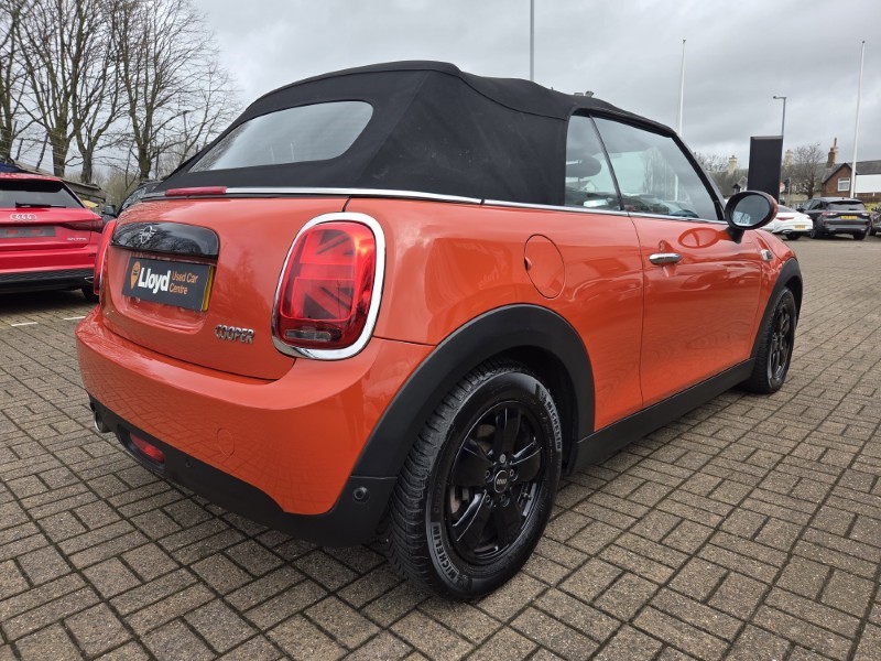 Used MINI Convertible 2018 for sale - 77903473: Photo 12