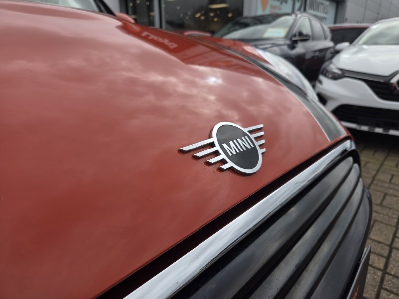 Used MINI Convertible 2018 for sale - 77903473: Photo 38