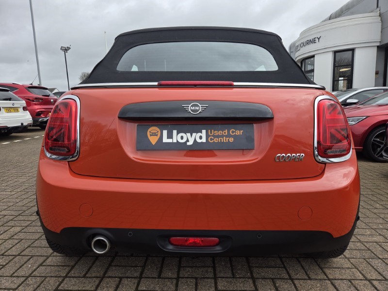 Used MINI Convertible 2018 for sale - 77903473: Photo 8