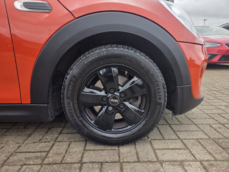 Used MINI Convertible 2018 for sale - 77903473: Photo 9