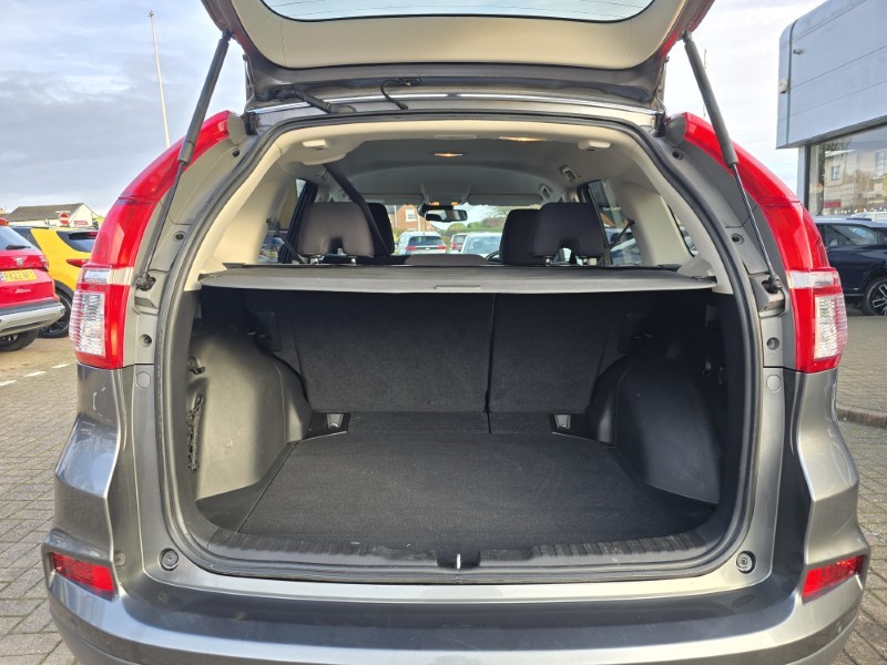 Used Honda CR-V 2018 for sale - 76981920: Photo 20