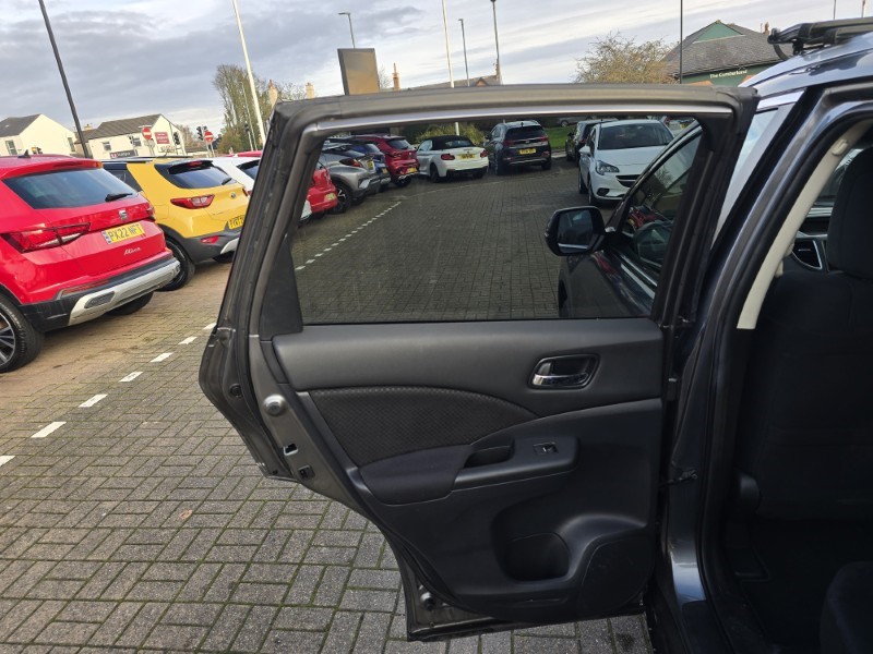 Used Honda CR-V 2018 for sale - 76981920: Photo 23