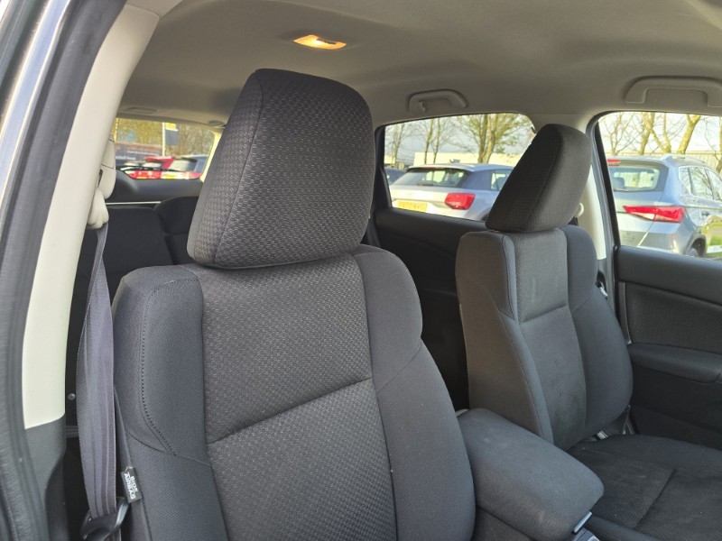 Used Honda CR-V 2018 for sale - 76981920: Photo 31