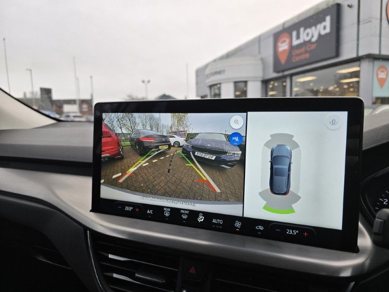 Used Ford Focus 2022 for sale - 76981034: Photo 15