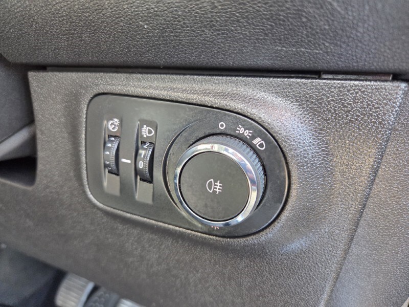 Used Vauxhall ADAM 2017 for sale - 78105814: Photo 27