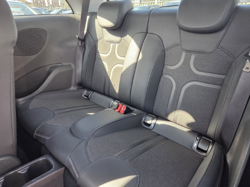 Used Vauxhall ADAM 2017 for sale - 78105814: Photo 5