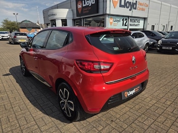 Used Renault Clio 2018 for sale - 79417277: Photo