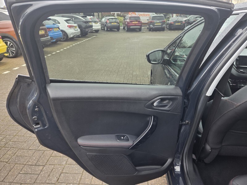 Used Peugeot 208 2019 for sale - 77848242: Photo 14