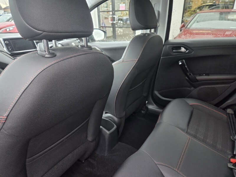 Used Peugeot 208 2019 for sale - 77848242: Photo 15
