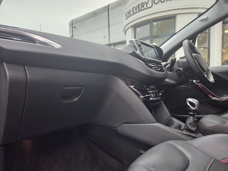 Used Peugeot 208 2019 for sale - 77848242: Photo 20