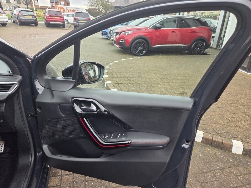 Used Peugeot 208 2019 for sale - 77848242: Photo 22