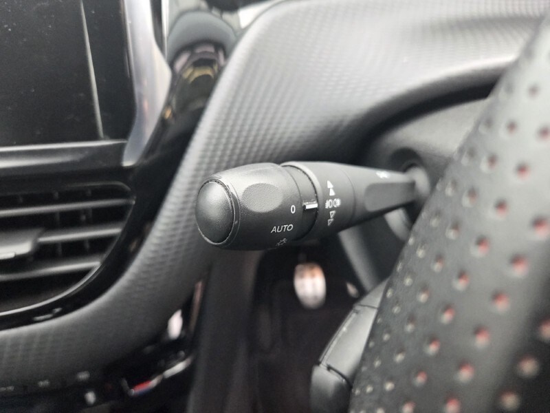 Used Peugeot 208 2019 for sale - 77848242: Photo 29