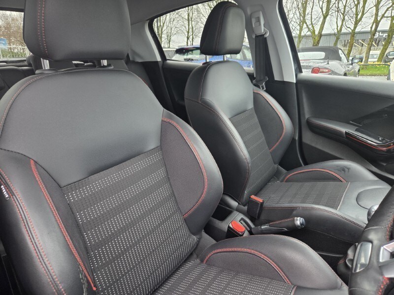 Used Peugeot 208 2019 for sale - 77848242: Photo 31