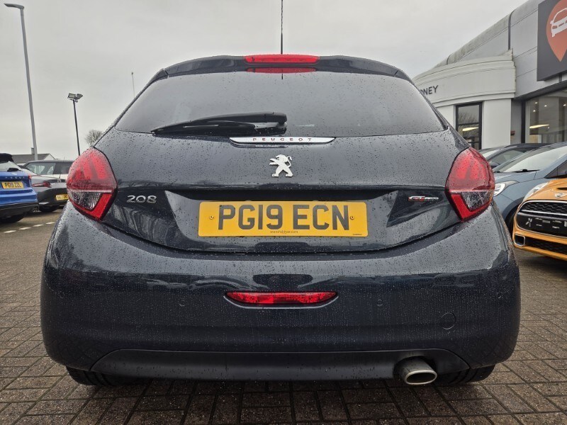 Used Peugeot 208 2019 for sale - 77848242: Photo 8