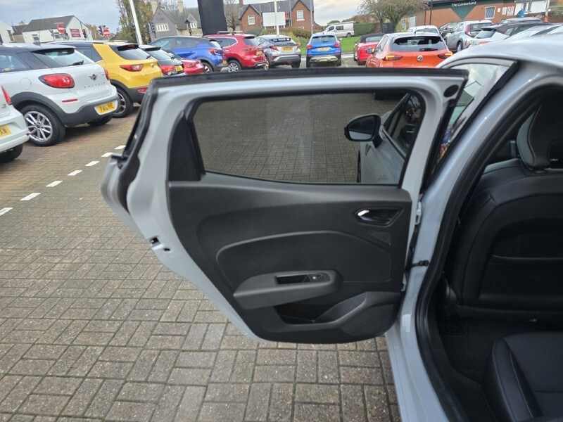 Used Renault Clio 2023 for sale - 77001333: Photo 23