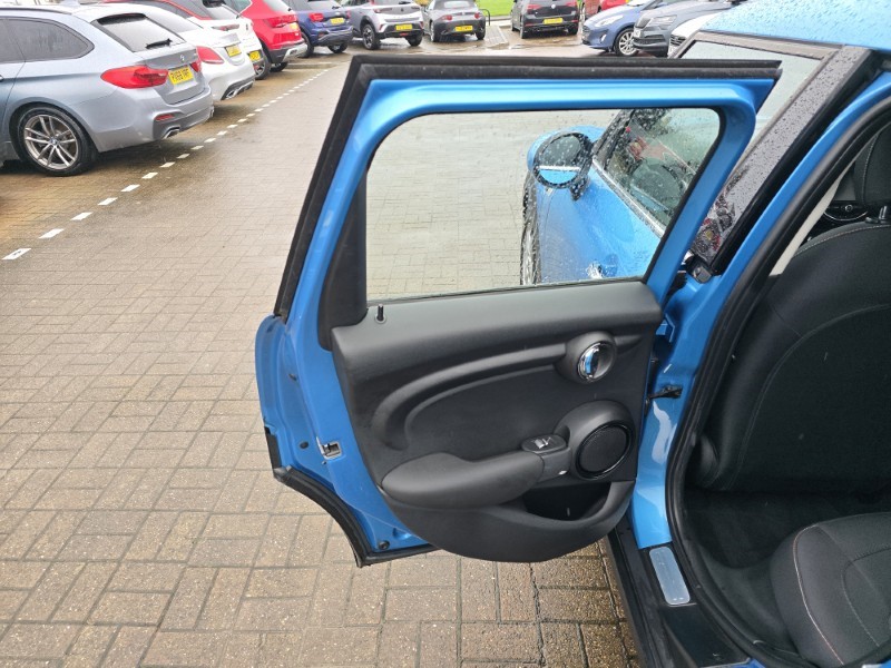 Used MINI Hatch 2018 for sale - 77195352: Photo 20