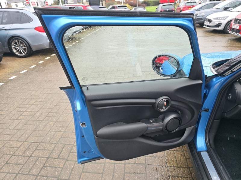 Used MINI Hatch 2018 for sale - 77195352: Photo 23