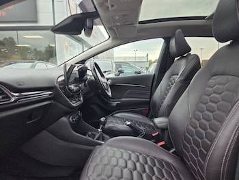 Used Ford Fiesta 2018 for sale - 78520073: Photo