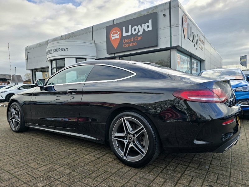 Used Mercedes-Benz C Class 2020 for sale - 76981518: Photo 3