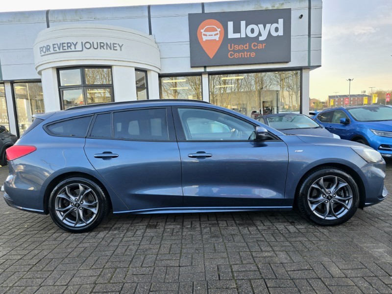 Used Ford Focus 2021 for sale - 77353931: Photo 7