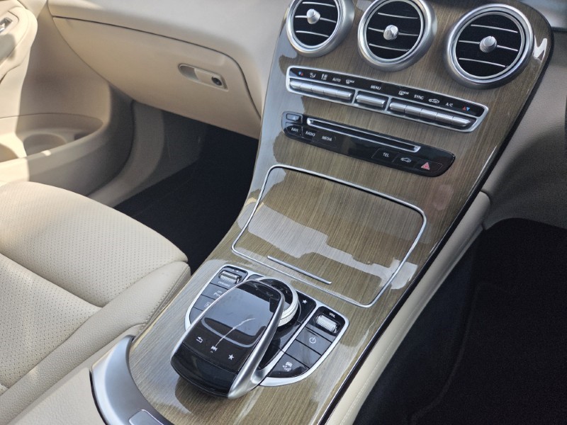 Used Mercedes-Benz GLC 2018 for sale - 77950792: Photo 31