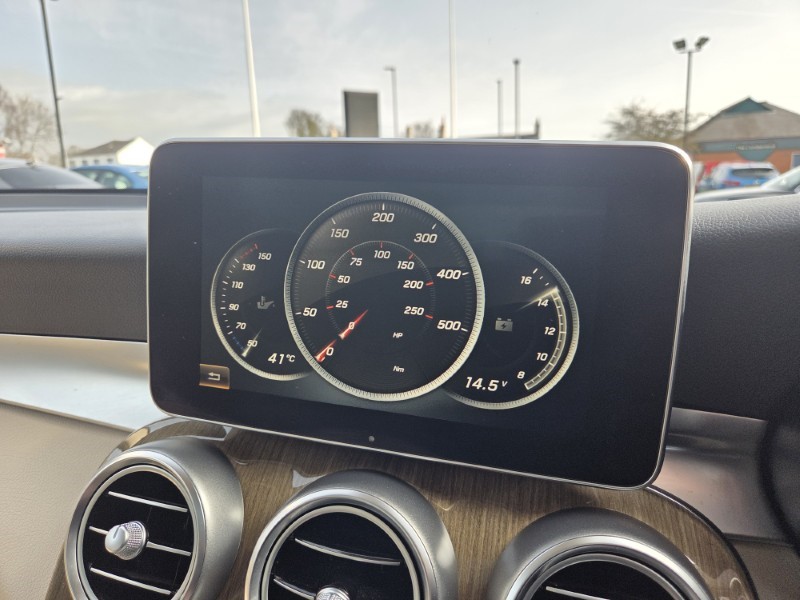 Used Mercedes-Benz GLC 2018 for sale - 77950792: Photo 40