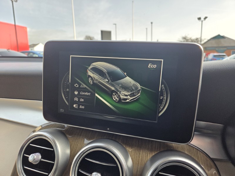 Used Mercedes-Benz GLC 2018 for sale - 77950792: Photo 41