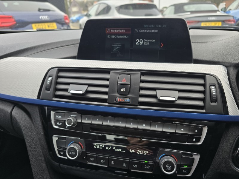 Used BMW 3 Series 2018 for sale - 77069028: Photo 32