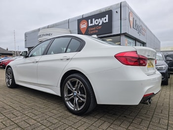 Used BMW 3 Series 2018 for sale - 77069028: Photo