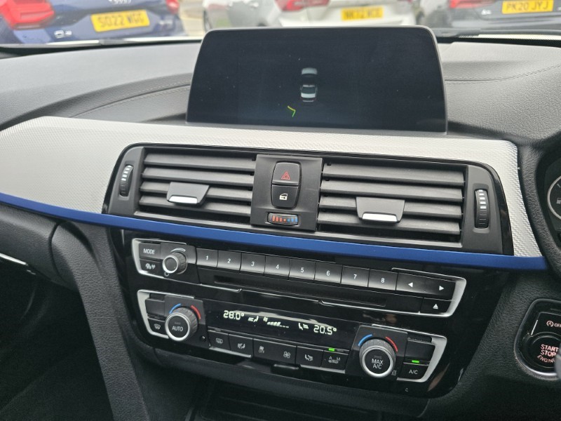 Used BMW 3 Series 2018 for sale - 77069028: Photo 40