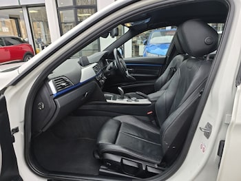 Used BMW 3 Series 2018 for sale - 77069028: Photo