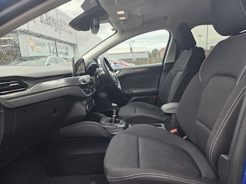 Used Ford Focus 2018 for sale - 78938118: Photo