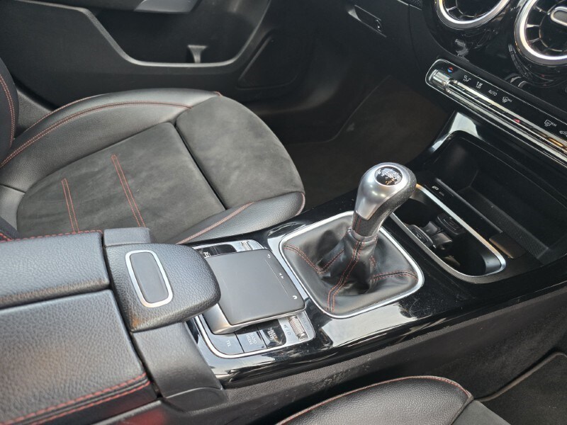 Used Mercedes-Benz A-Class 2019 for sale - 76982454: Photo 32