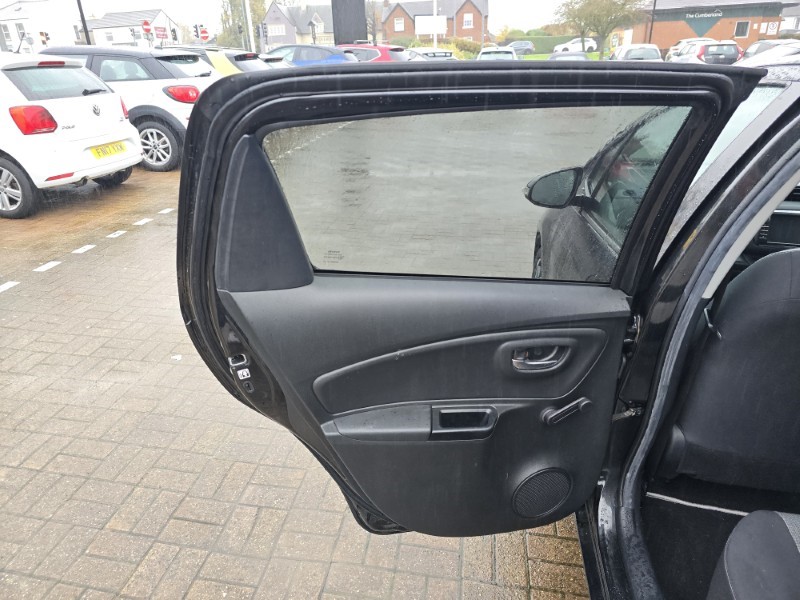 Used Toyota Yaris 2020 for sale - 76981128: Photo 22