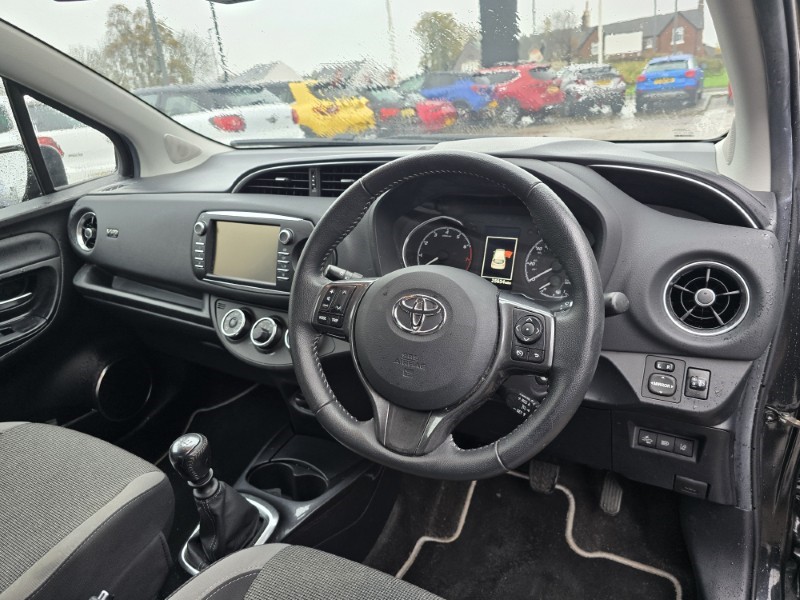 Used Toyota Yaris 2020 for sale - 76981128: Photo 29