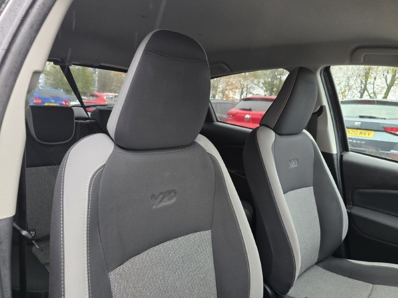 Used Toyota Yaris 2020 for sale - 76981128: Photo 30