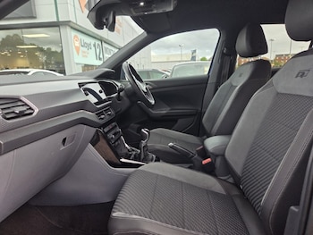 Used Volkswagen T-Cross 2019 for sale - 78596559: Photo