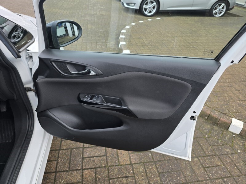 Used Vauxhall Corsa 2018 for sale - 77417082: Photo 25