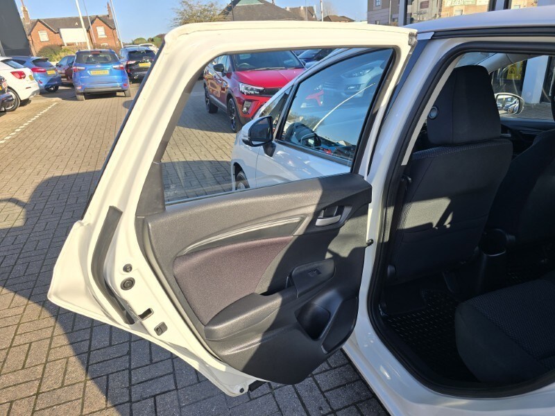 Used Honda Jazz 2020 for sale - 77758746: Photo 19