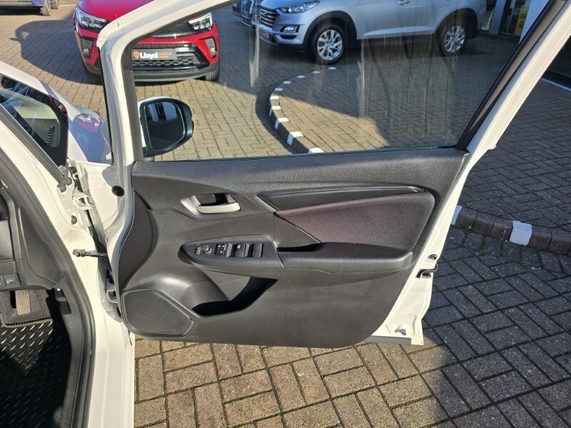 Used Honda Jazz 2020 for sale - 77758746: Photo 24