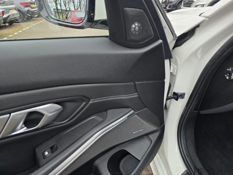 Used BMW 3 Series 2019 for sale - 77687511: Photo 28